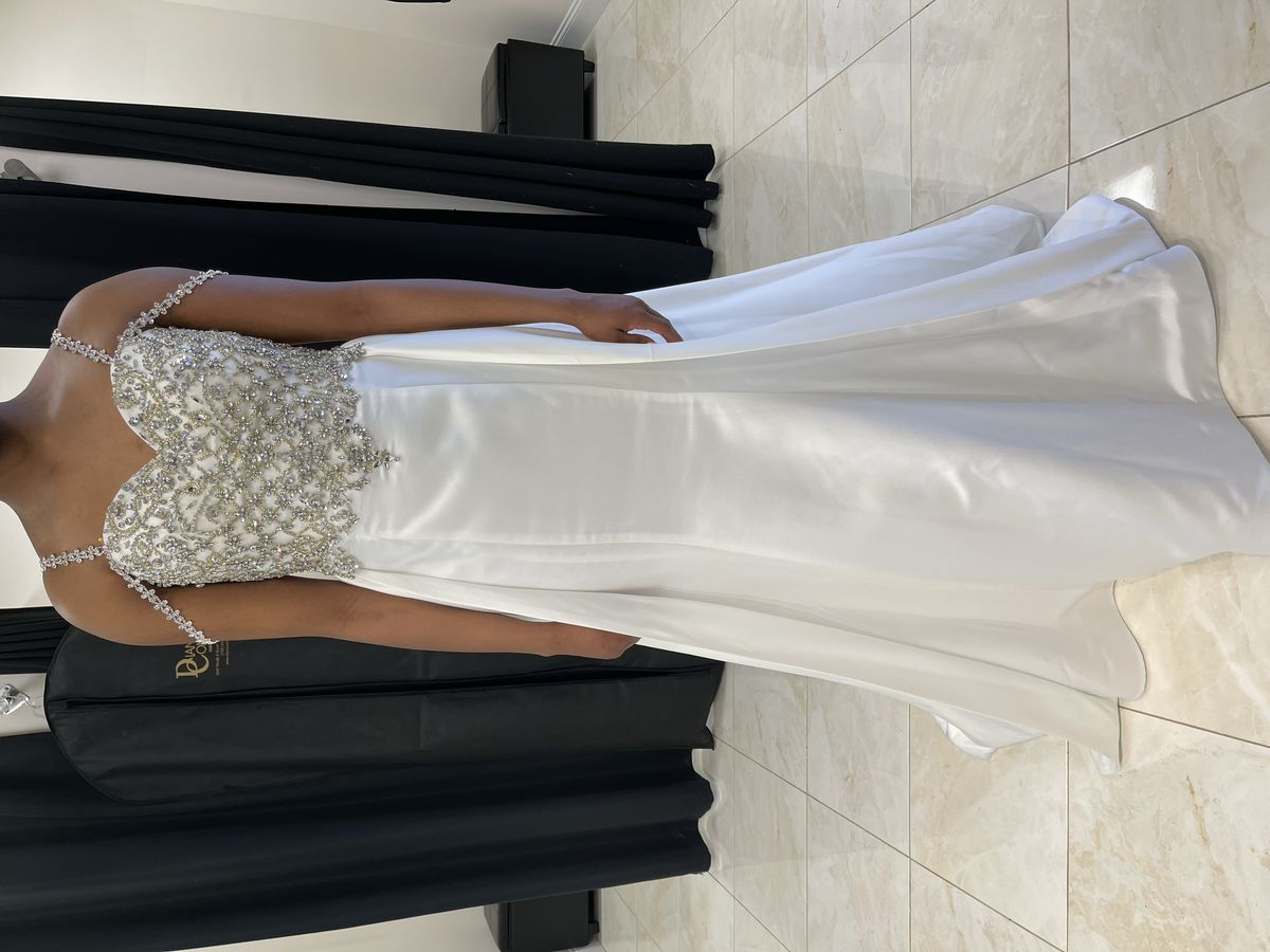 Rachel Allan Size 6 Wedding White Dress With Train on Queenly