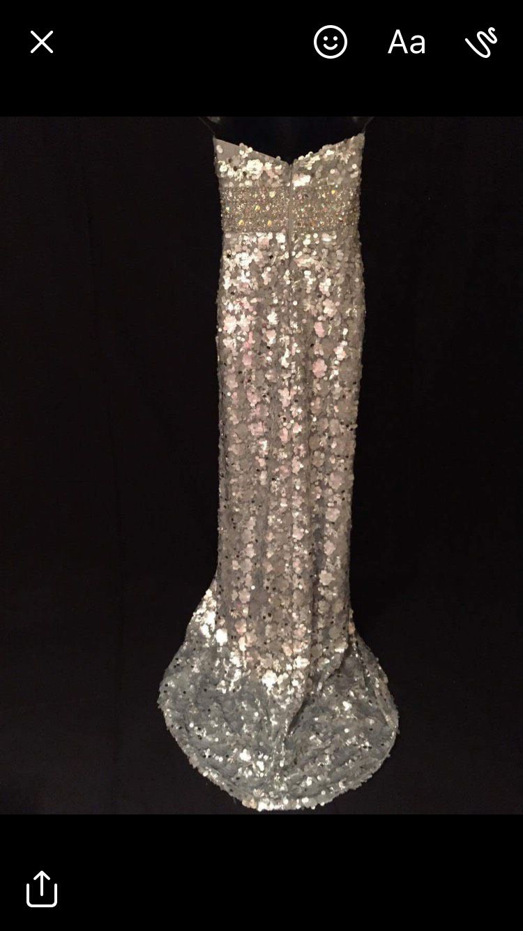 Size 2 Silver Side Slit Dress on Queenly