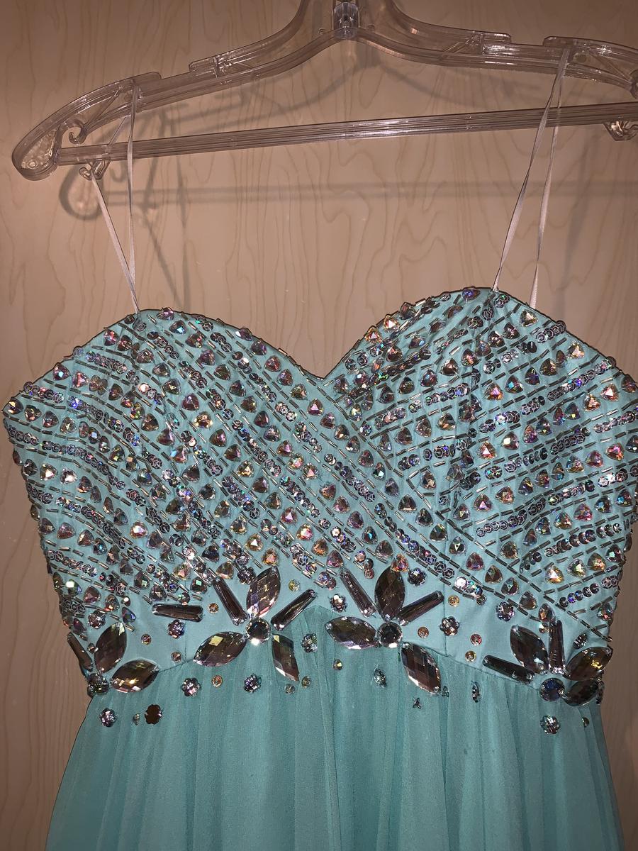 Size 4 Homecoming Light Blue Cocktail Dress on Queenly