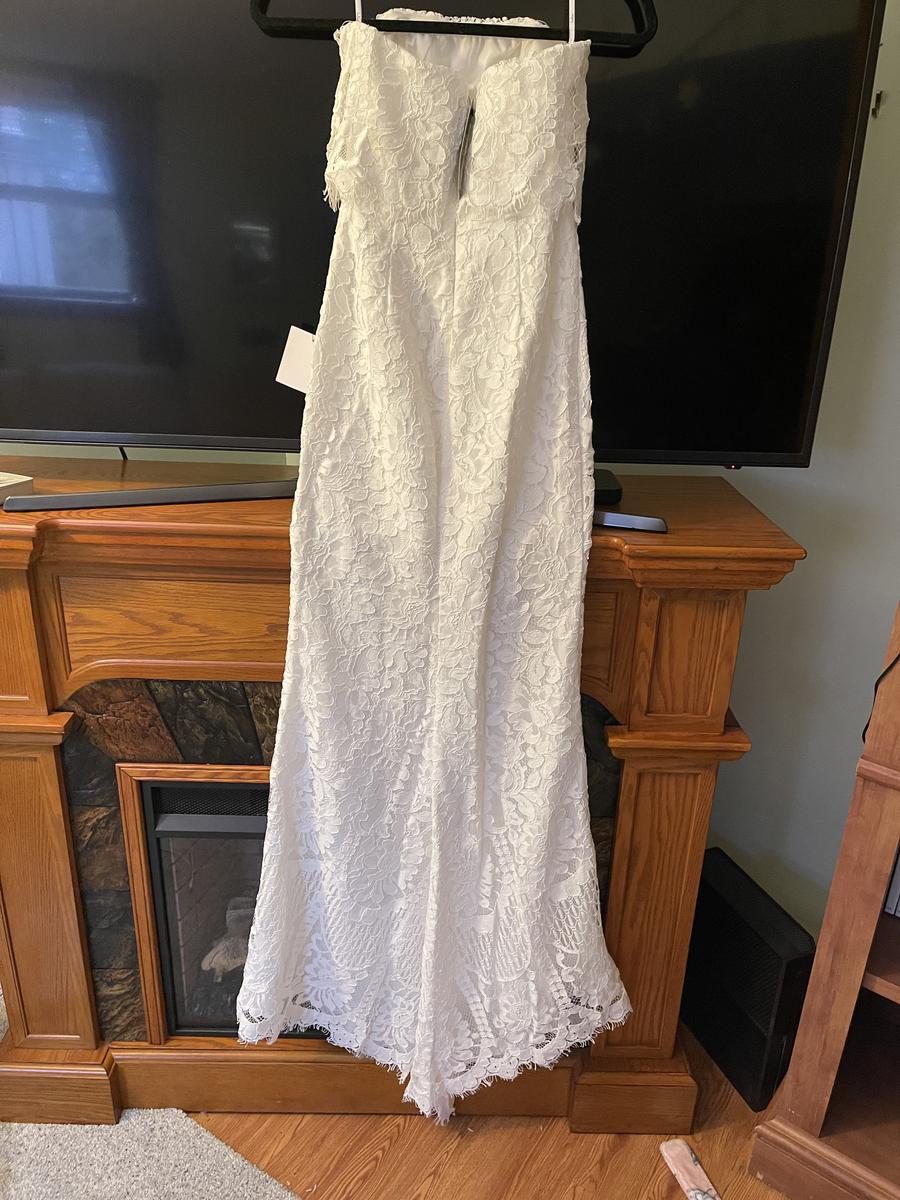 Lulus Size 0 Wedding Strapless Lace White Mermaid Dress on Queenly