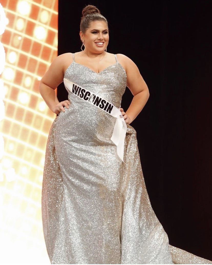 Custom Plus Size 16 Prom Gold Dress With Train on Queenly