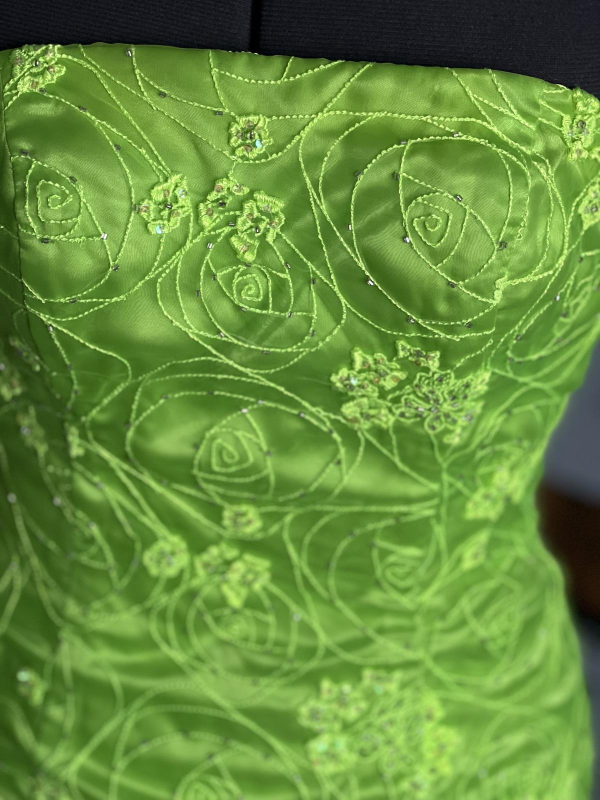 One Week Delivery Size 2 Green Mermaid Dress on Queenly