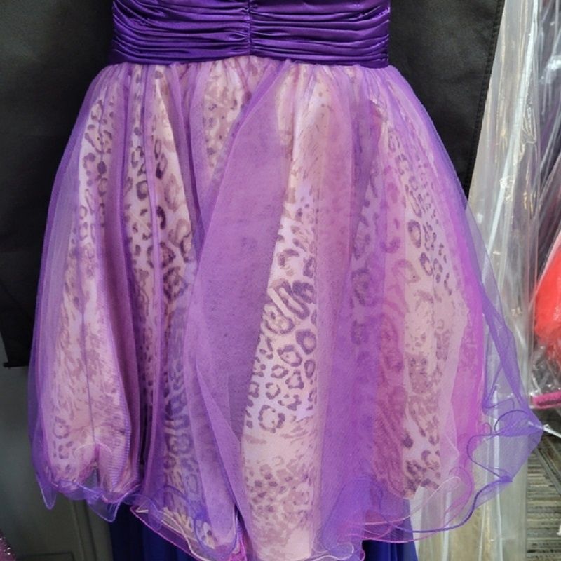 Style 7415 DAVE & JOHNNY Size 2 Prom Sequined Purple Cocktail Dress on Queenly