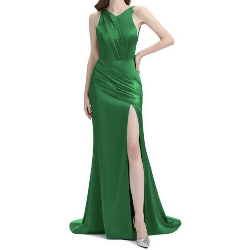 Size 12 Green Side Slit Dress on Queenly
