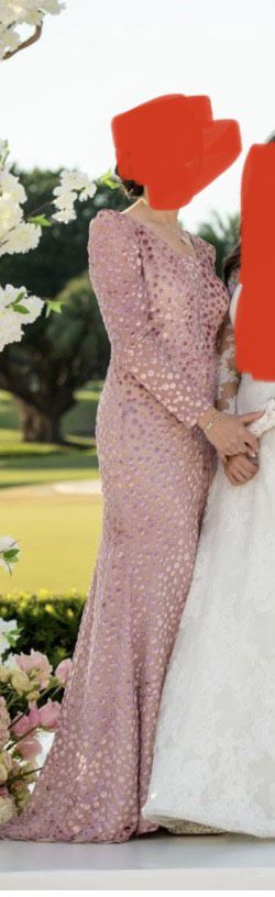 Custom Daisy Tarsi Miami Size 6 Bridesmaid Long Sleeve Pink Dress With Train on Queenly