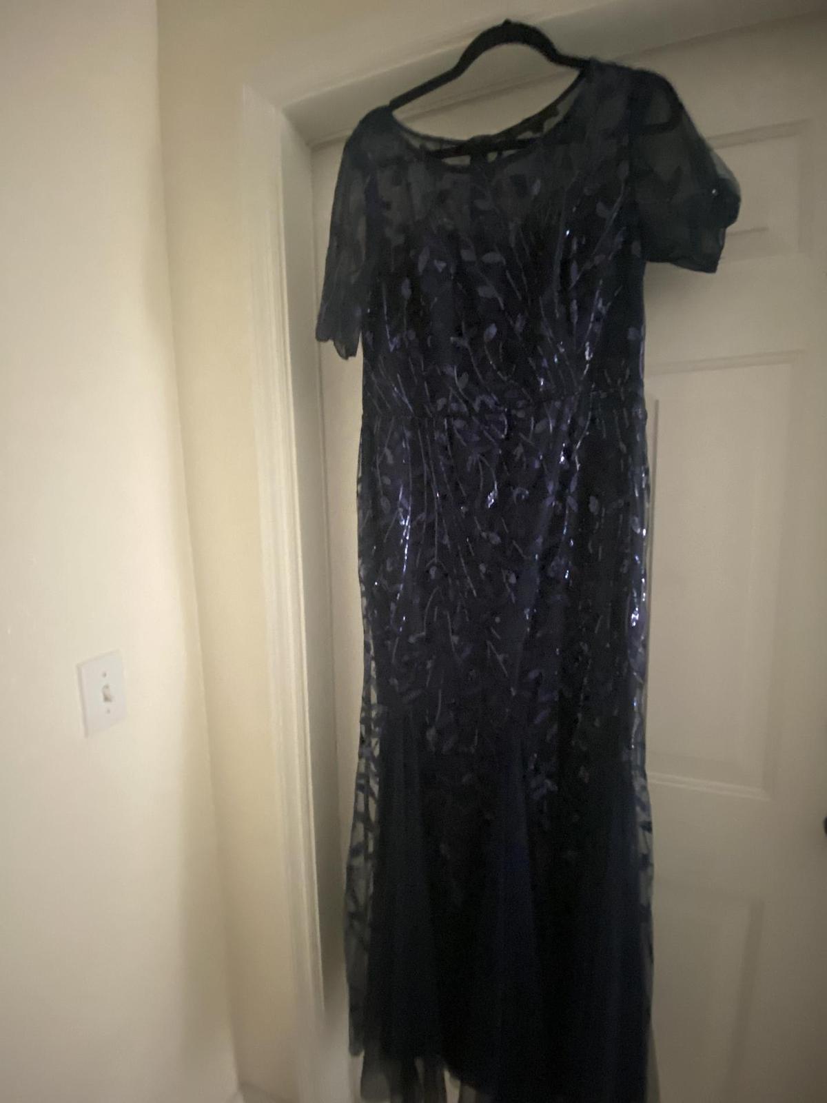 Size 14 Long Sleeve Navy Blue Floor Length Maxi on Queenly