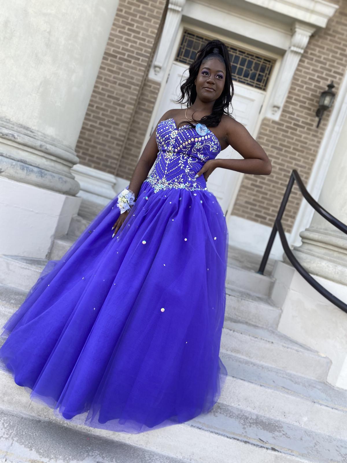 Size 4 Prom Strapless Royal Blue Ball Gown on Queenly