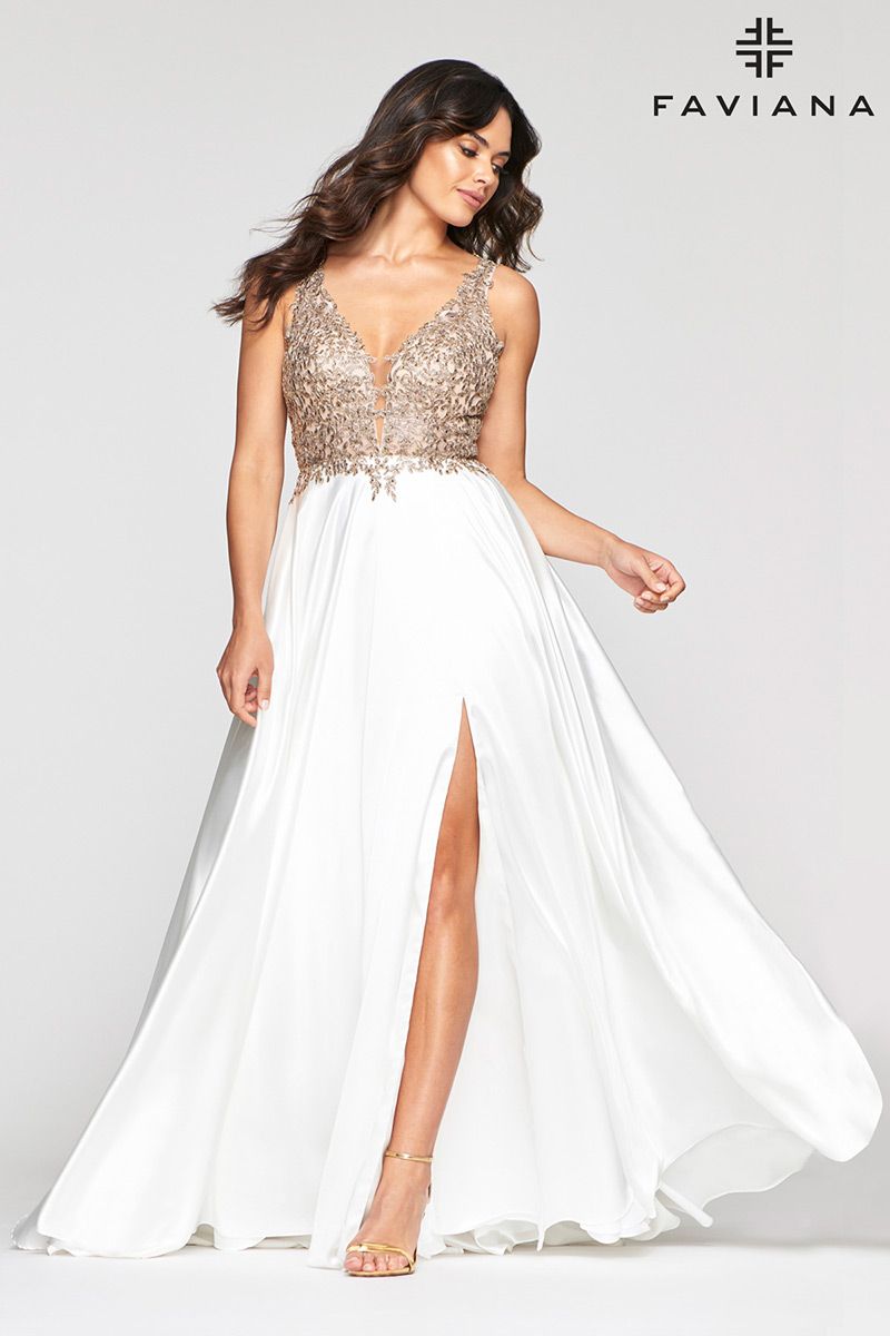 Style 10407 Faviana Size 4 Prom White Side Slit Dress on Queenly