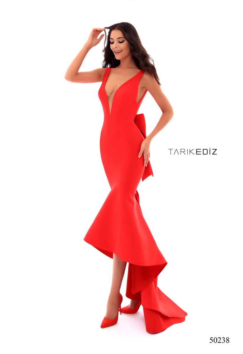 Style 50238 Tarik Ediz Size 4 Prom Red Mermaid Dress on Queenly