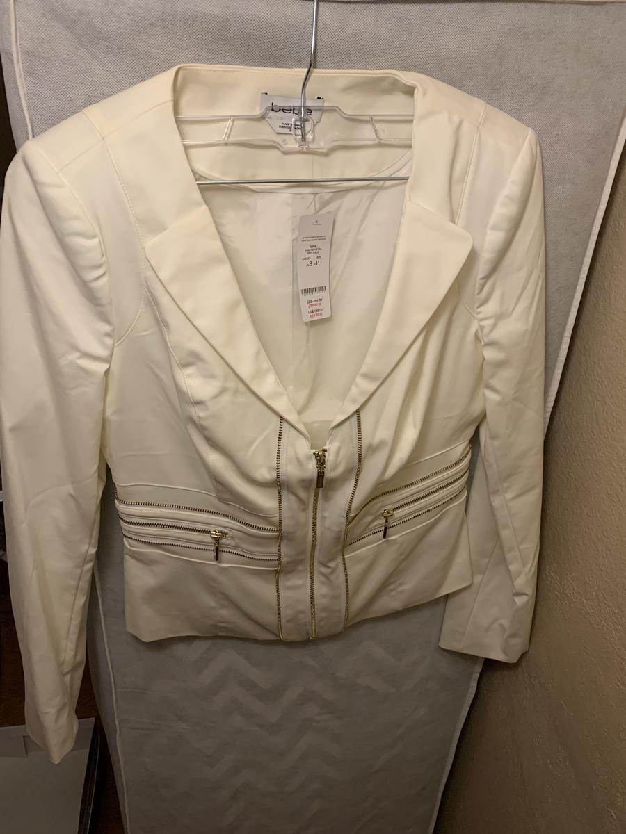 Bebe Size 6 White Formal Jumpsuit on Queenly