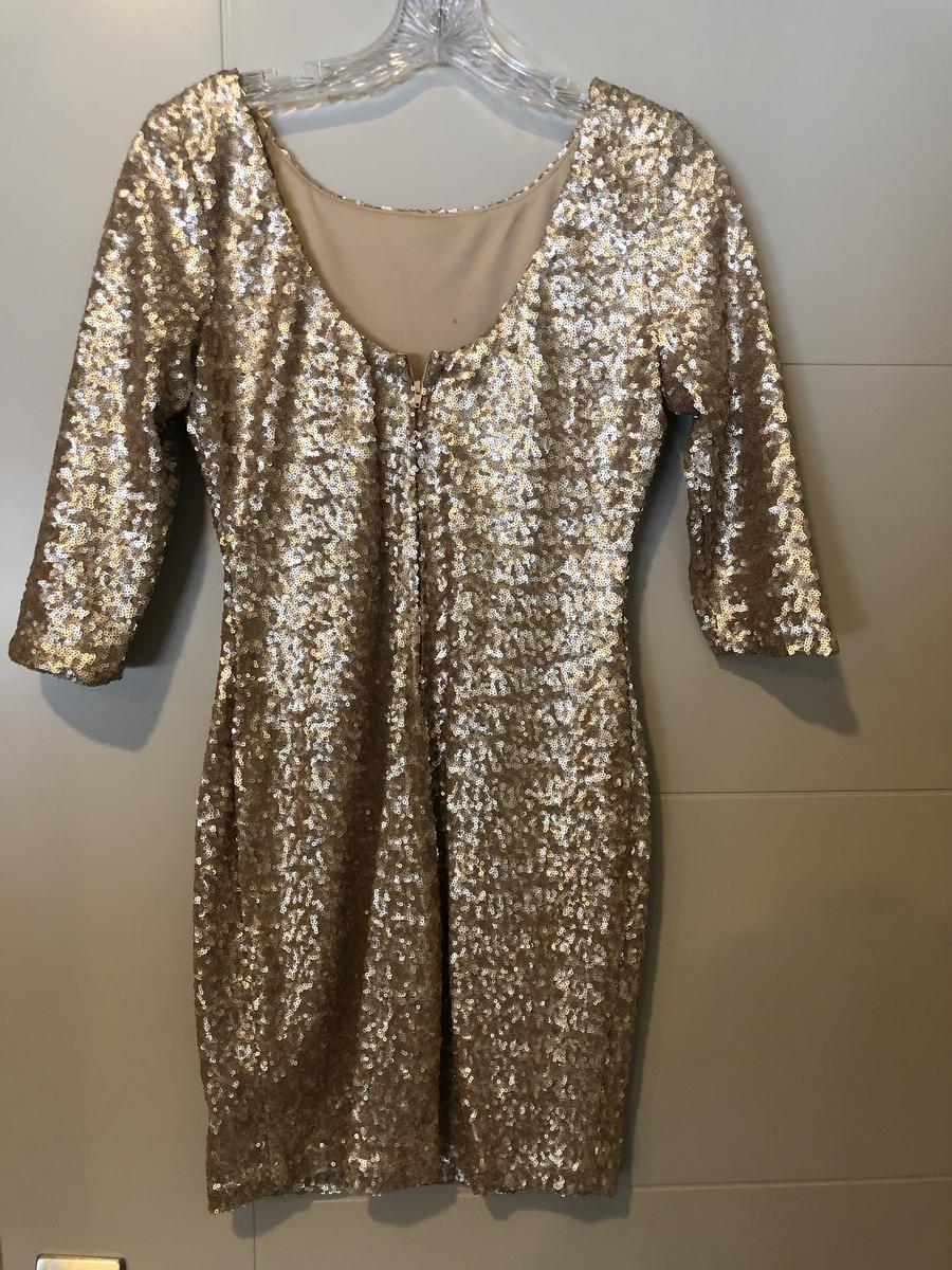 Size 4 Gold Cocktail Dress on Queenly