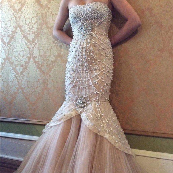 Sherri Hill Size 2 Prom Strapless Sequined Nude Mermaid Dress on Queenly