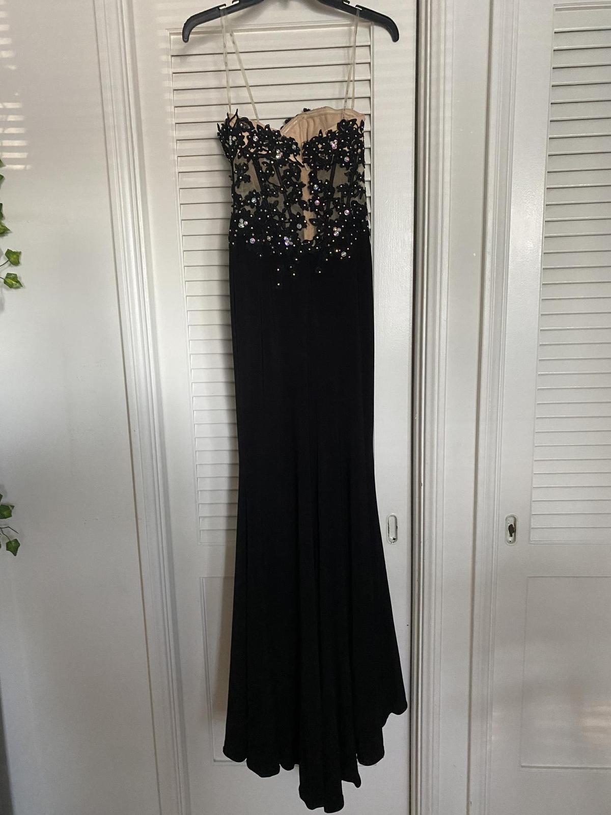 Size 0 Prom Strapless Sequined Black Mermaid Dress on Queenly