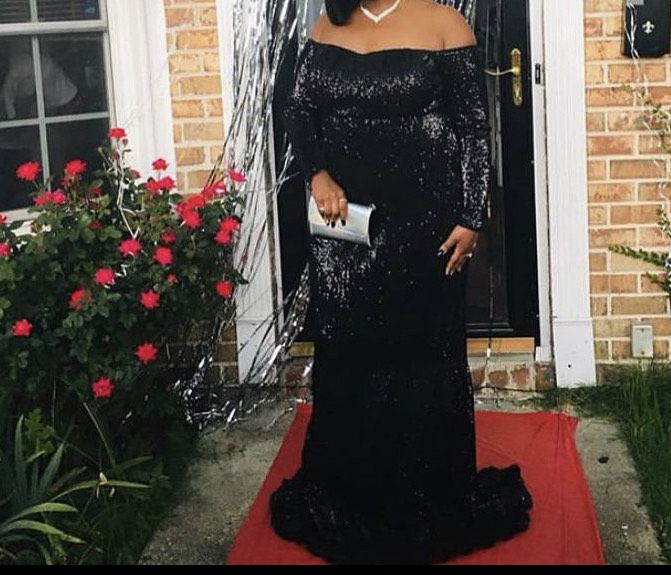 Plus Size 16 Prom Long Sleeve Black Ball Gown on Queenly