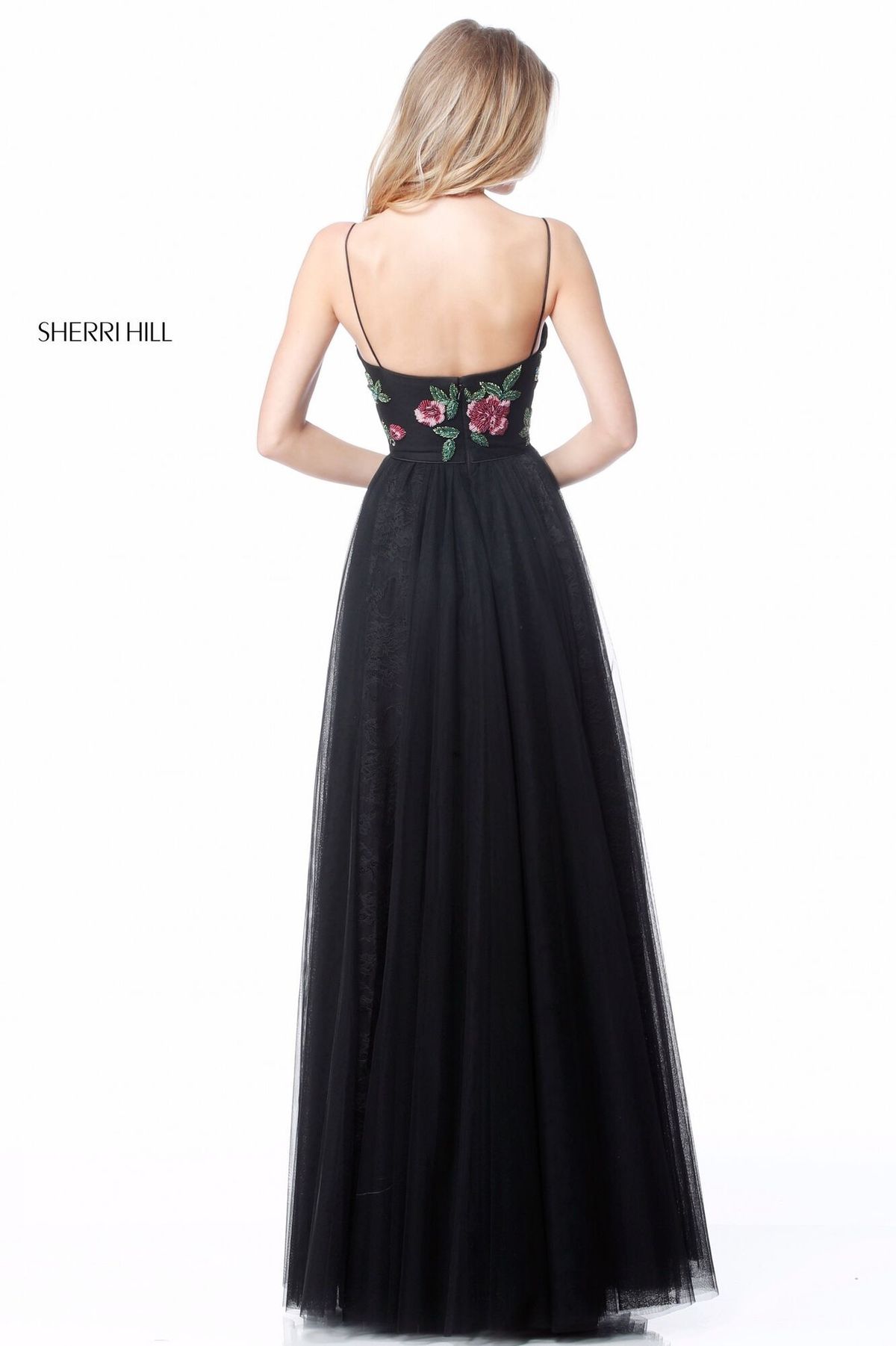 Sherri Hill Size 0 Prom Plunge Lace Black A-line Dress on Queenly