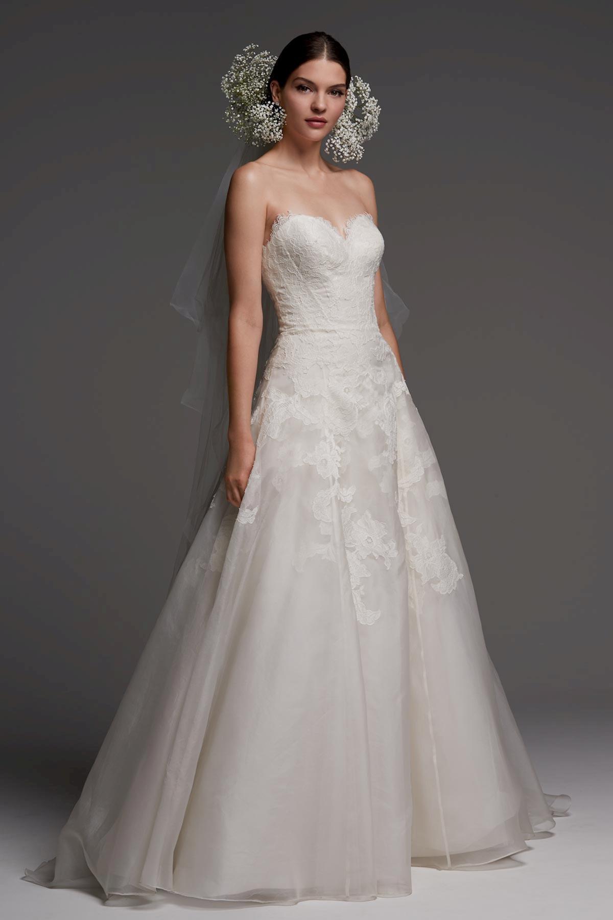 Style 4003B Watters Size 12 White Ball Gown on Queenly
