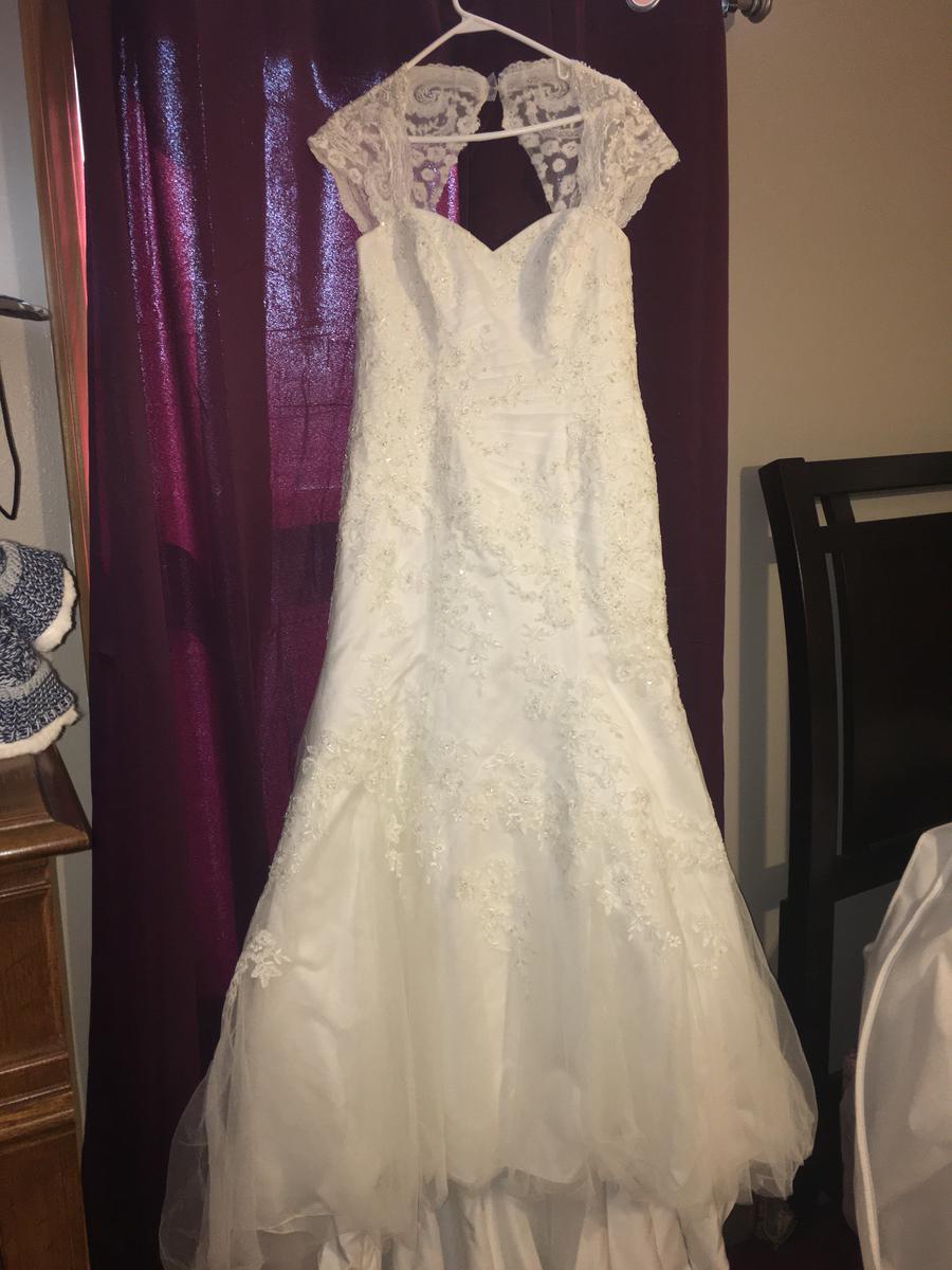 David's Bridal Size 14 Lace White A-line Dress on Queenly