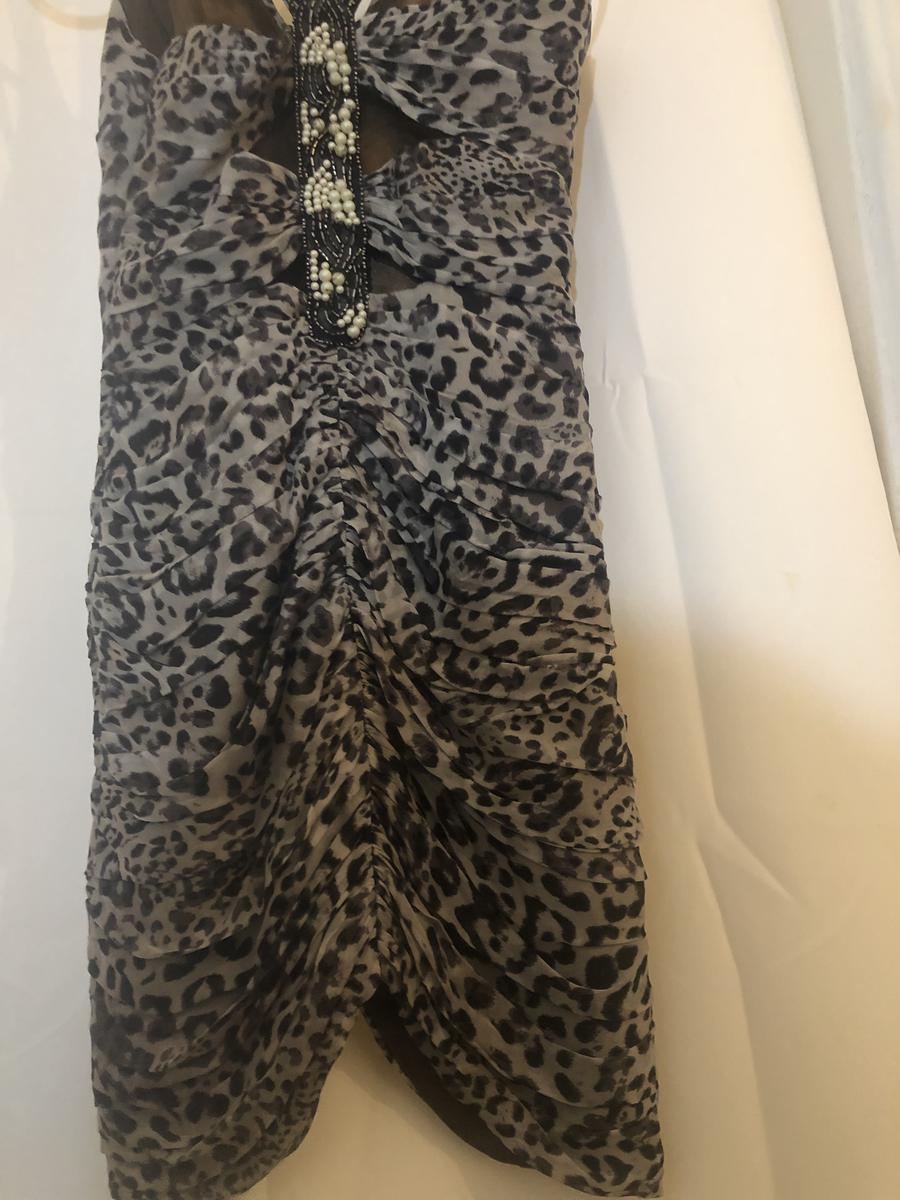 Kurt Thomas Size 0 Satin Silver Cocktail Dress on Queenly