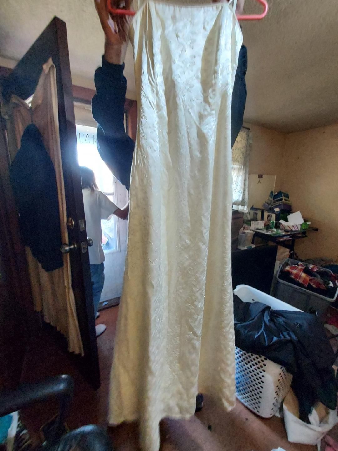 Size 8 Wedding White Mermaid Dress on Queenly