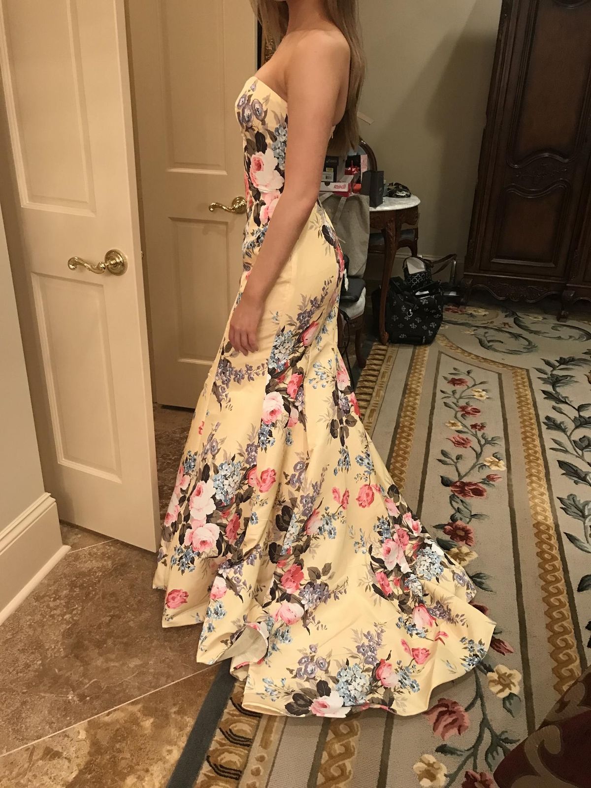 Sherri Hill Size 2 Prom Floral Yellow Mermaid Dress on Queenly