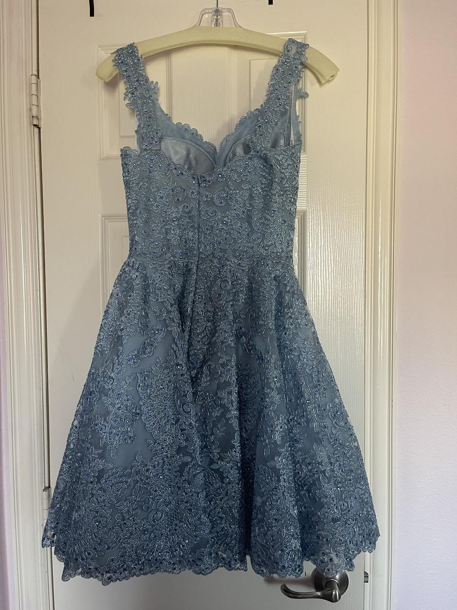 Sherri Hill Size 2 Homecoming Plunge Lace Light Blue A-line Dress on Queenly