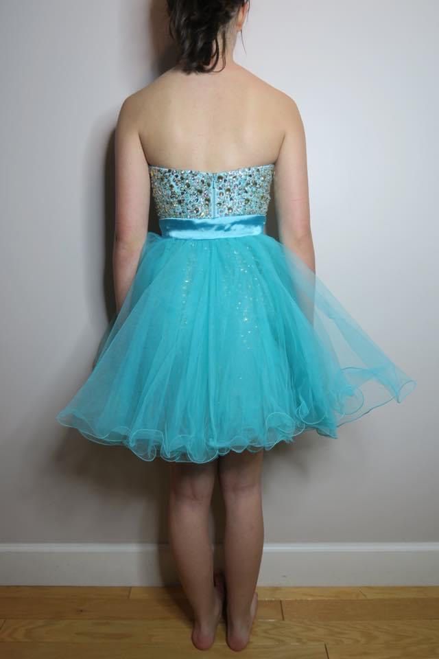 Sherri Hill Size 2 Homecoming Strapless Sequined Light Blue Cocktail Dress on Queenly