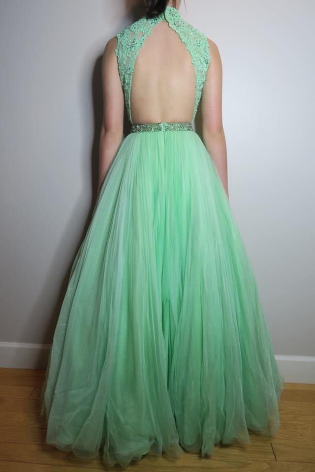 Sherri Hill Size 00 Bridesmaid High Neck Lace Light Green Ball Gown on Queenly