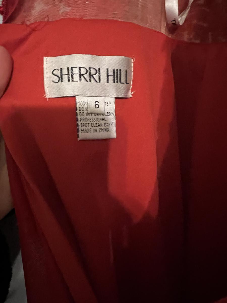 Sherri Hill Size 6 Prom Plunge Lace Red A-line Dress on Queenly