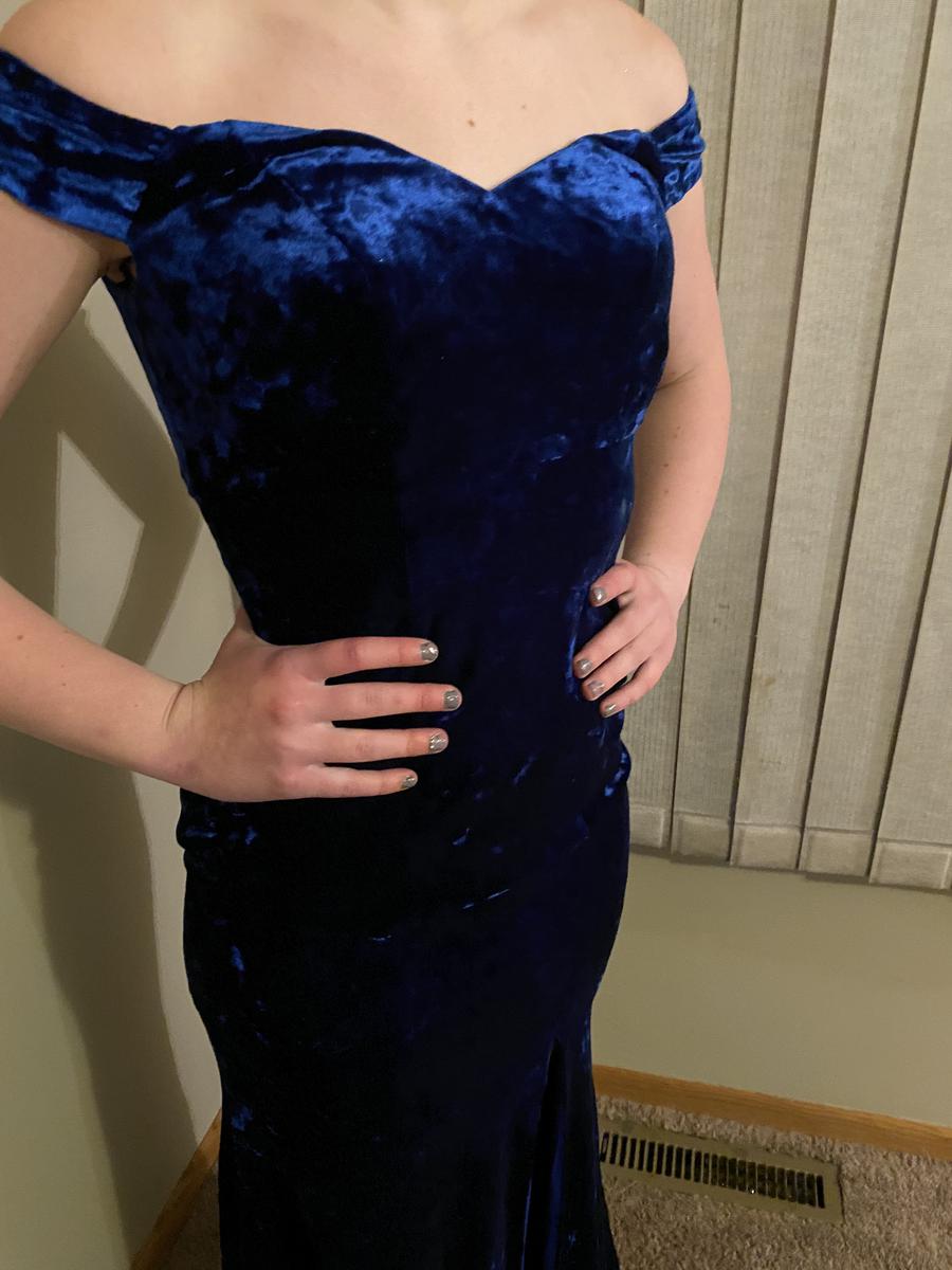 Morgan and Co Size 4 Prom Off The Shoulder Velvet Navy Blue Mermaid Dress on Queenly