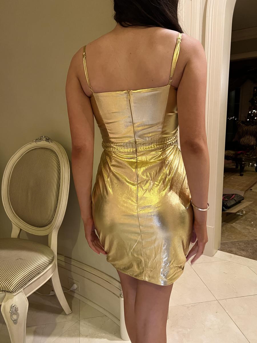 Size 4 Homecoming Gold Cocktail Dress on Queenly