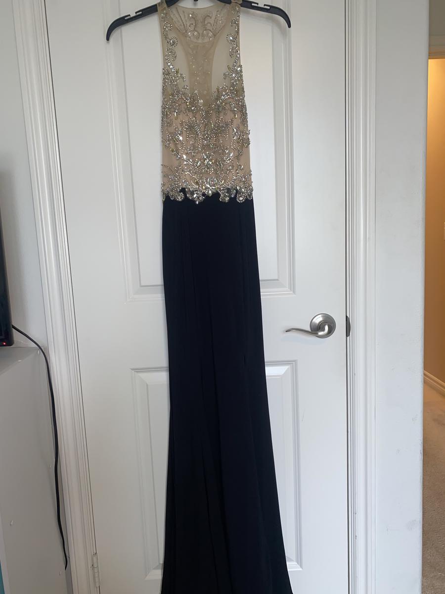 Size 2 Prom Sequined Black Side Slit Dress on Queenly