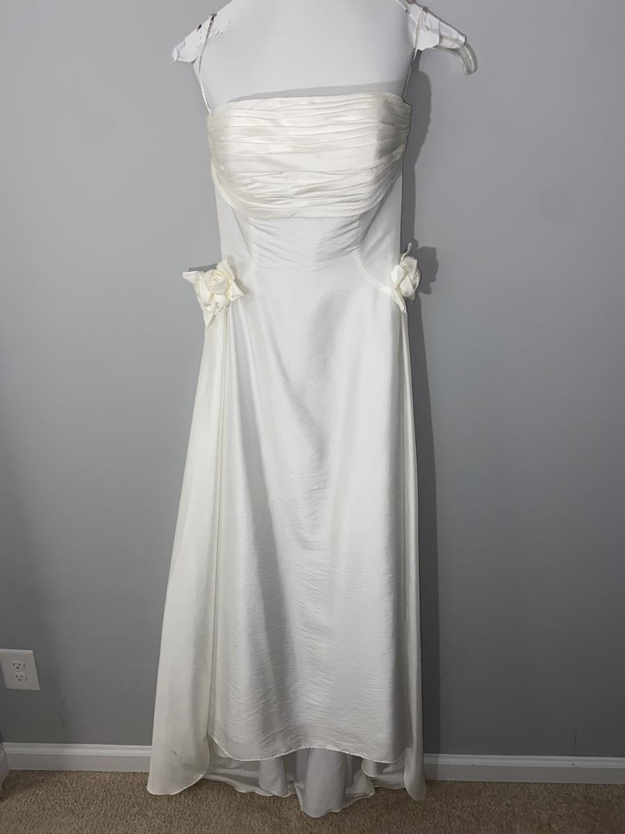 Jovani Size 0 Wedding White Floor Length Maxi on Queenly