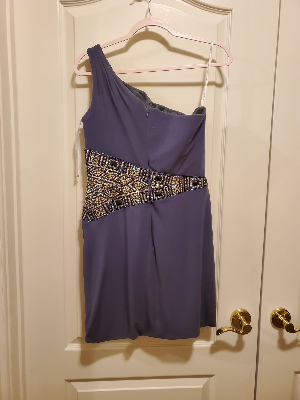 Tony Bowls Size 10 Silver Cocktail Dress on Queenly