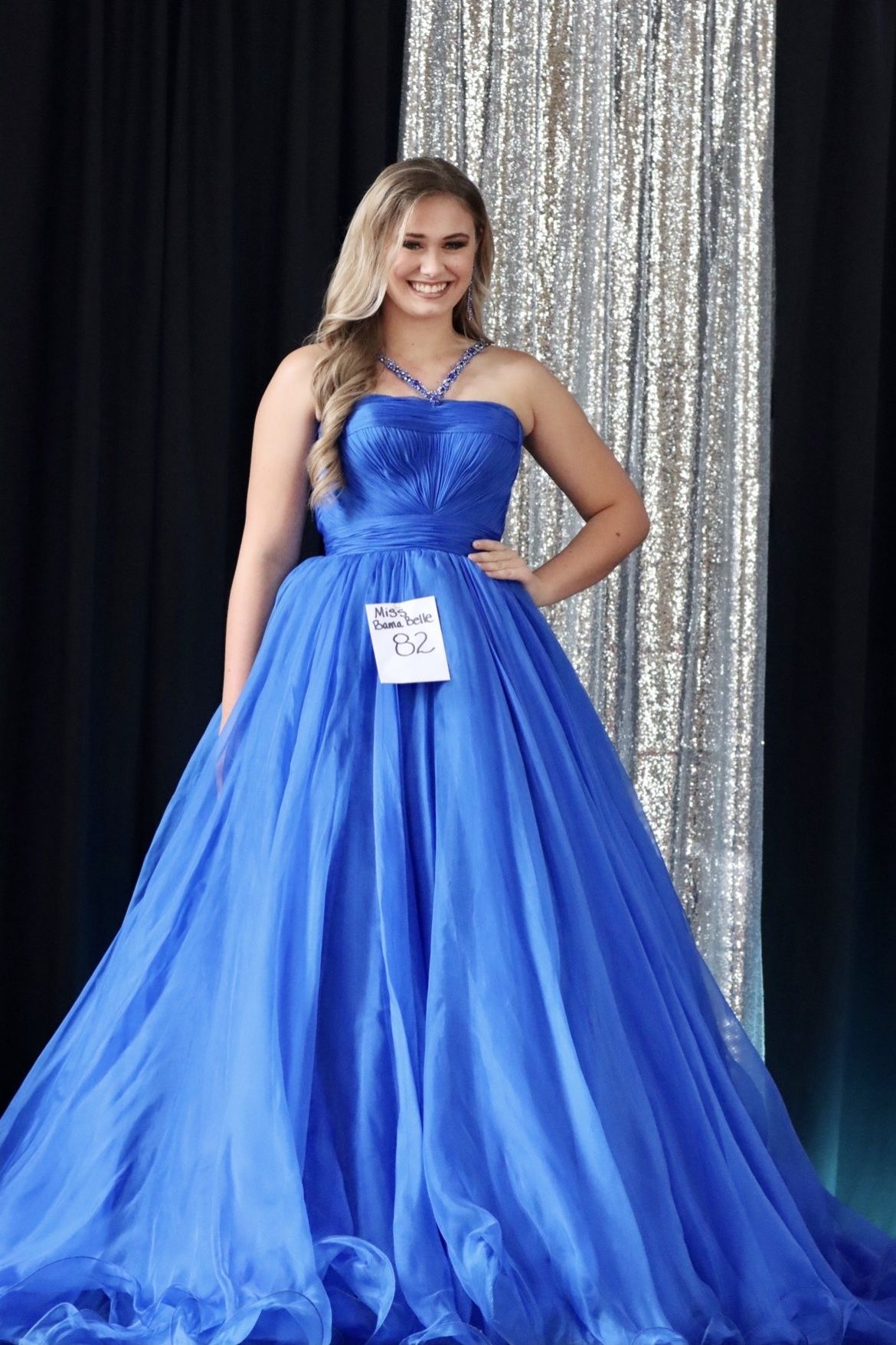 Sherri Hill Size 6 Prom Halter Sequined Royal Blue Ball Gown on Queenly