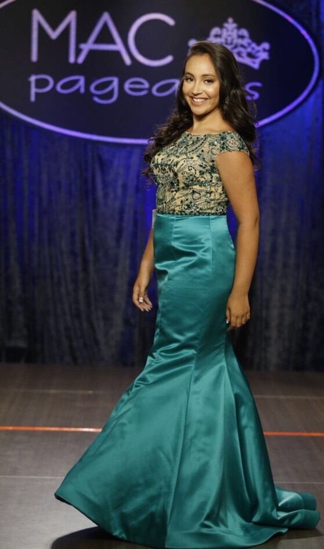 Sherri Hill Size 6 Prom Cap Sleeve Sequined Emerald Green Mermaid Dress on Queenly