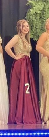 Size 2 Prom Off The Shoulder Burgundy Red A-line Dress on Queenly