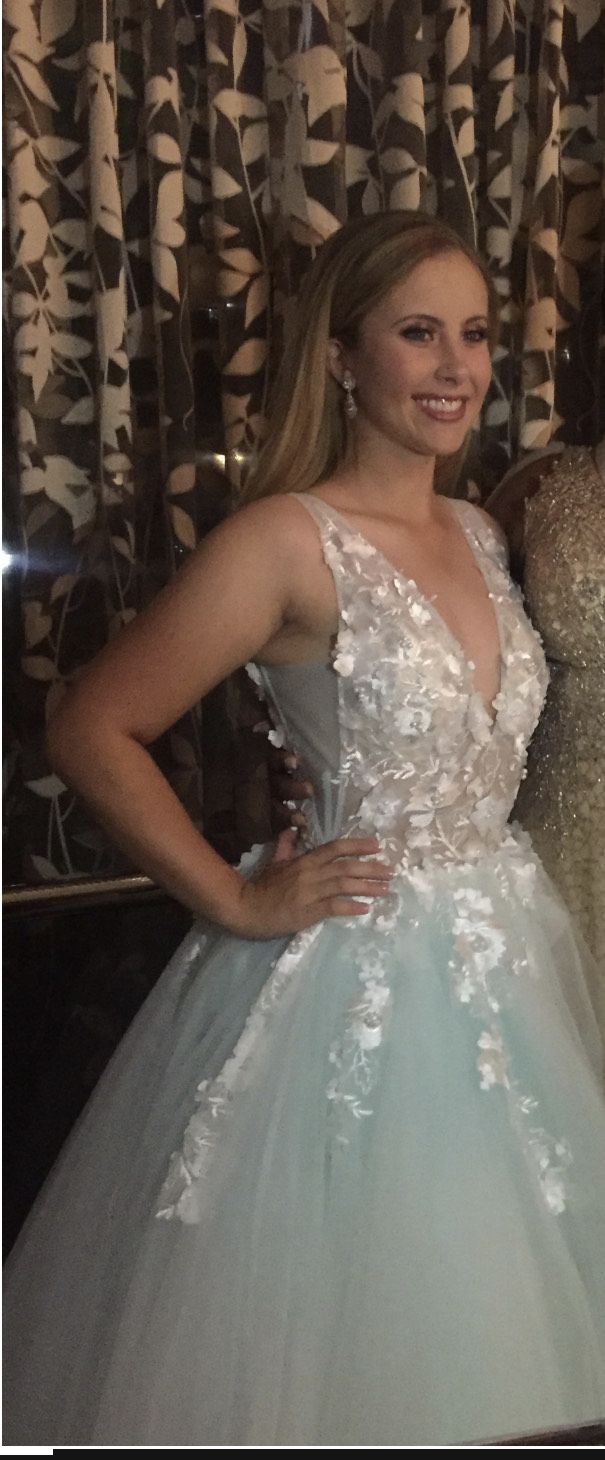 Jovani Size 4 Prom Lace Light Blue Ball Gown on Queenly