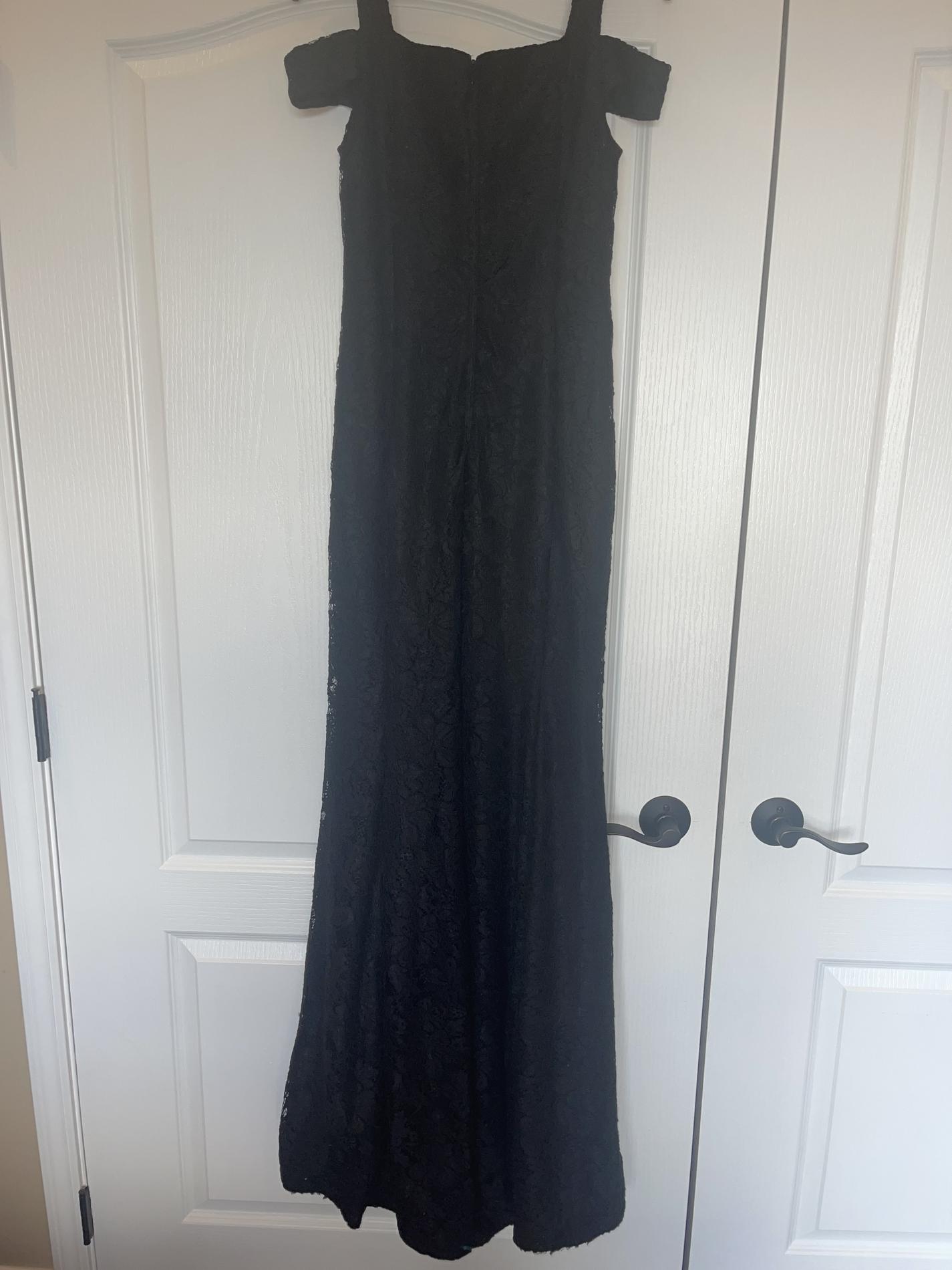 Size 10 Lace Black Mermaid Dress on Queenly