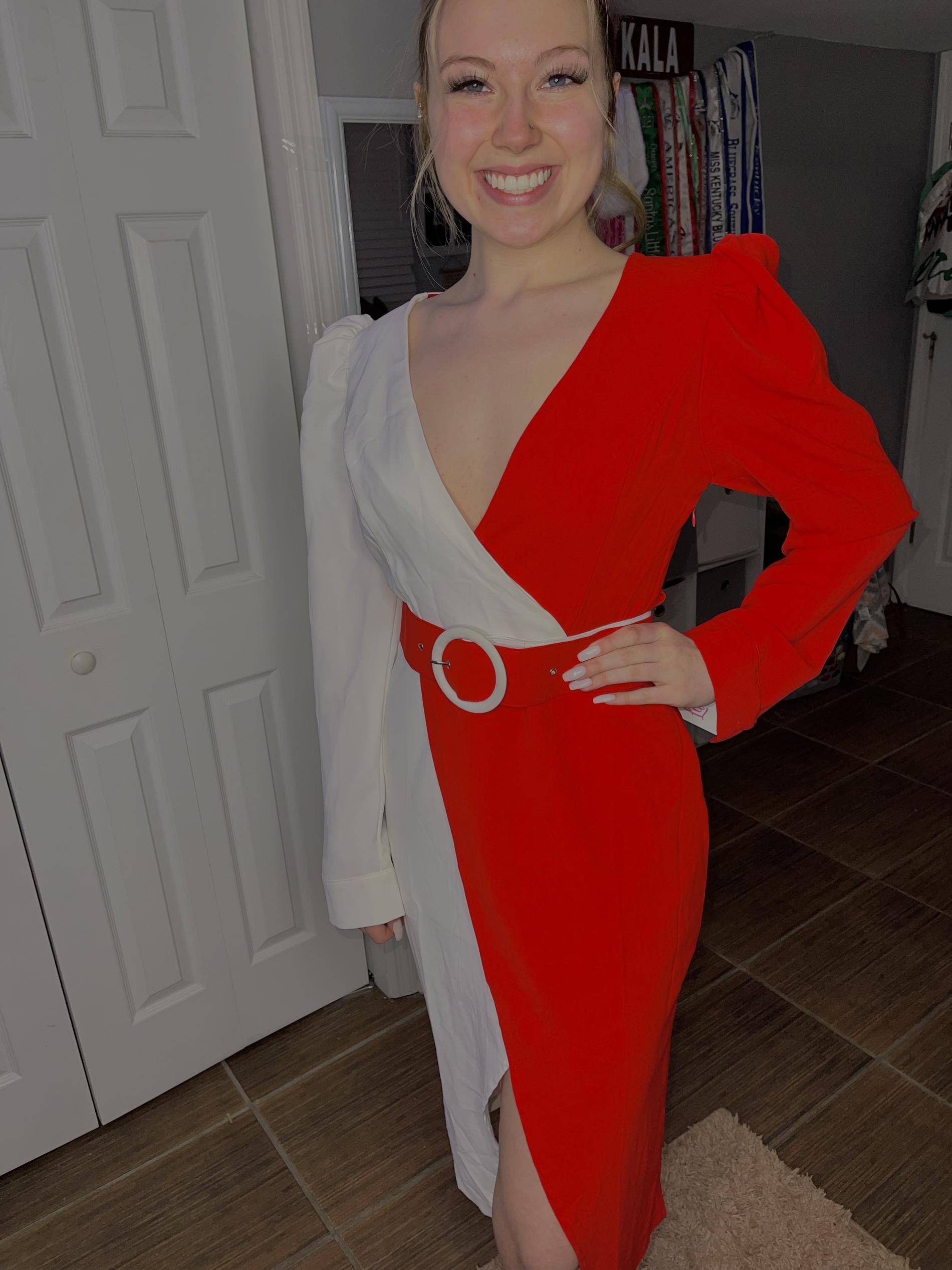 Lavish south boutique Size 4 Pageant Interview Red Side Slit Dress on Queenly