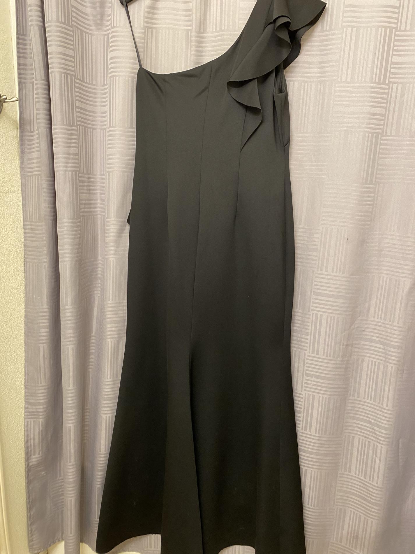 Jessica Howard Plus Size 16 Prom Black Floor Length Maxi on Queenly