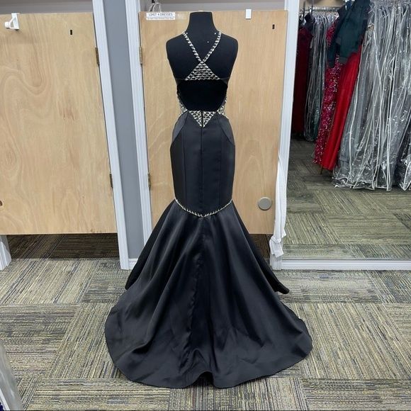 Style X4375 Rachel Allan Size 4 Prom Black Mermaid Dress on Queenly