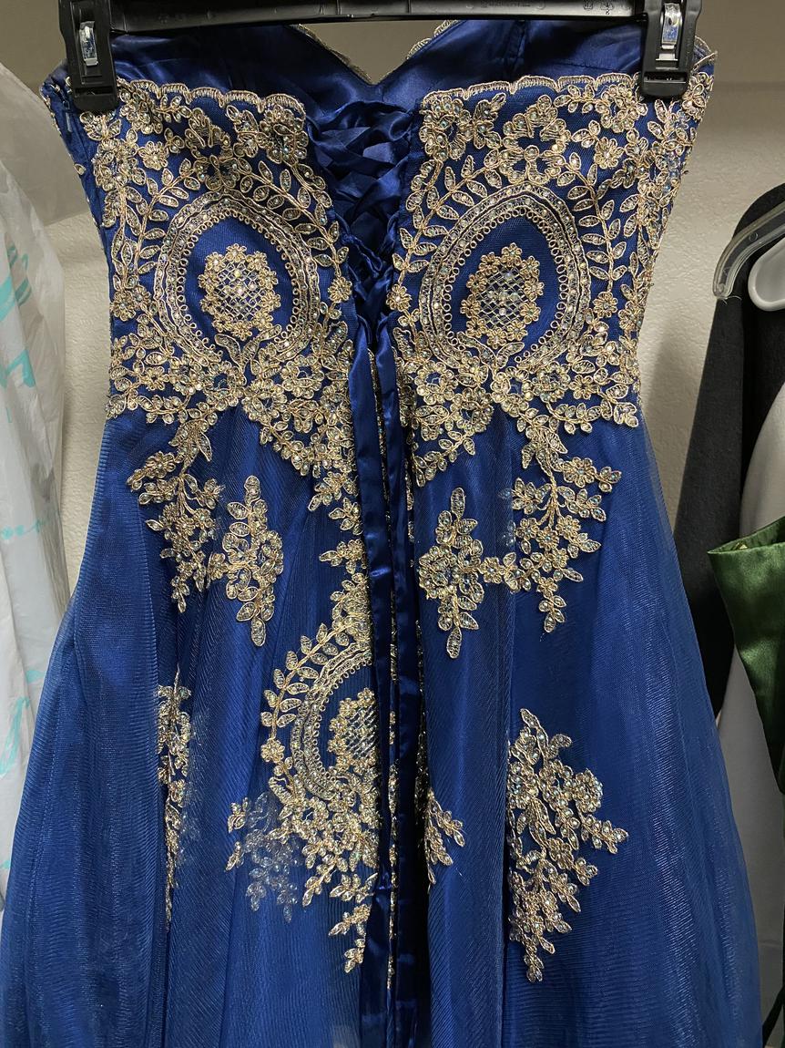 Camille La Vie Size 4 Strapless Blue Mermaid Dress on Queenly