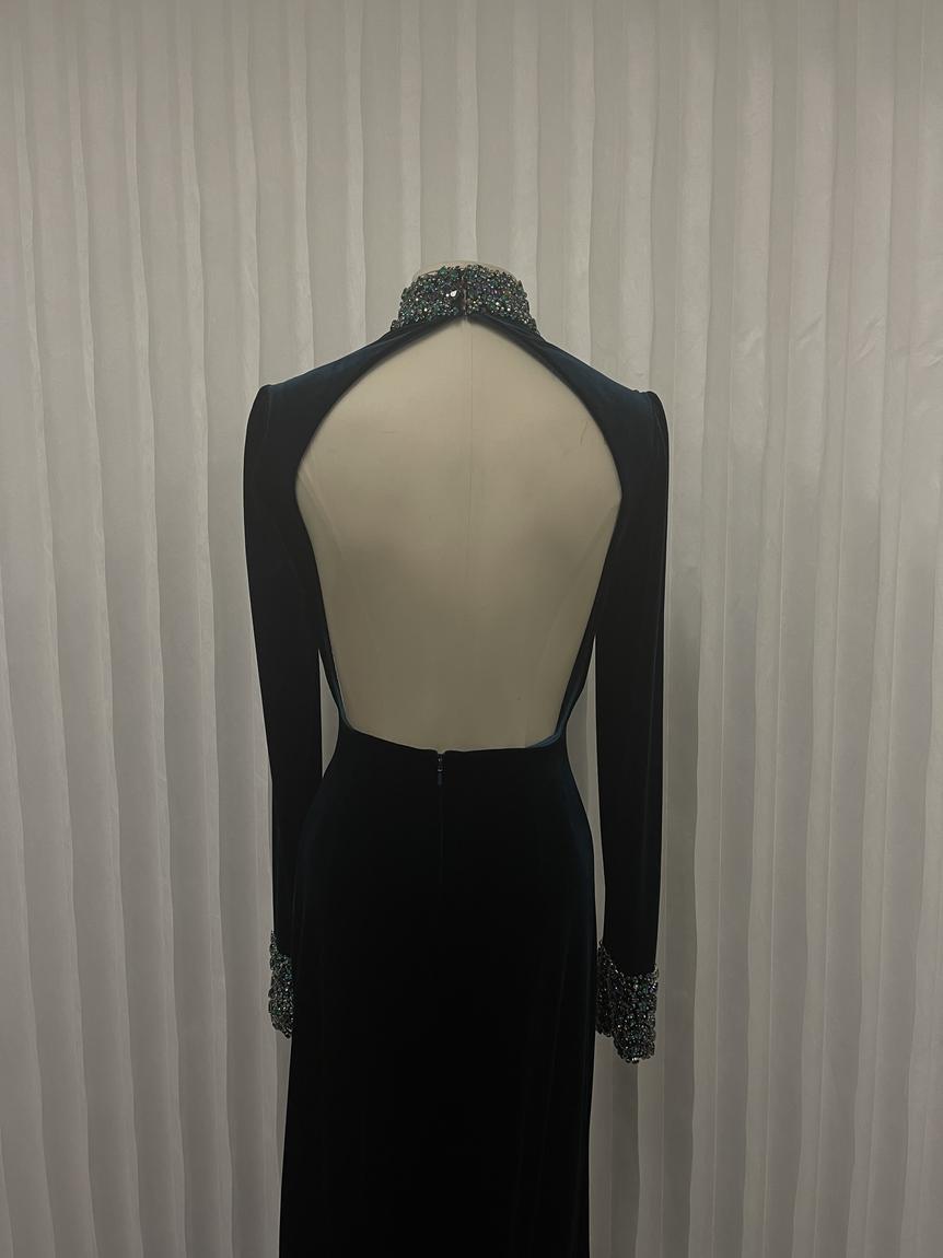 Jovani Size 6 Prom Velvet Royal Blue Side Slit Dress on Queenly
