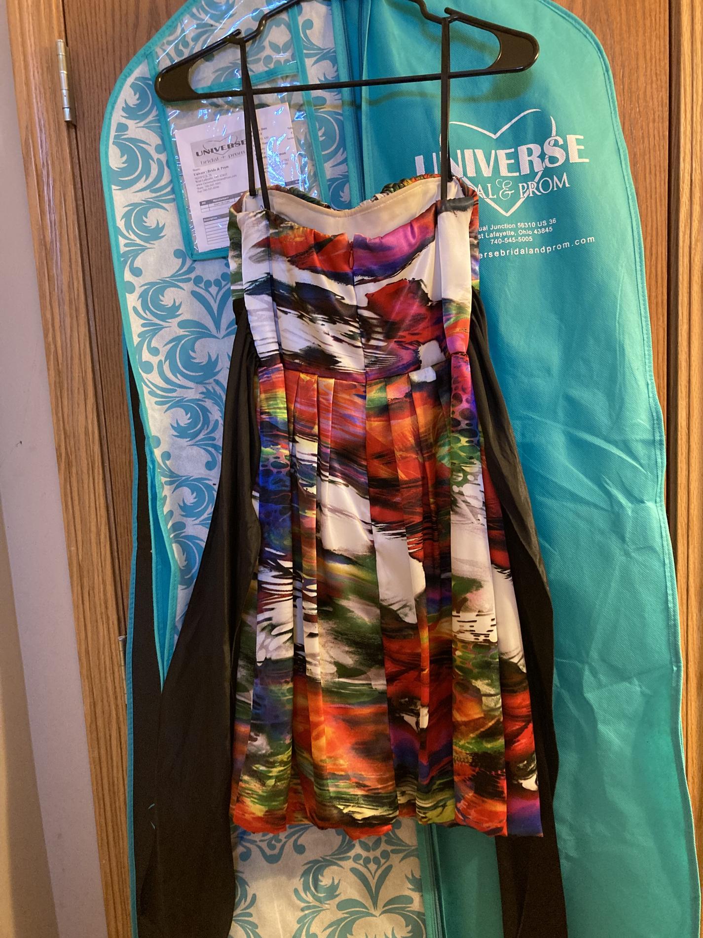 Size 2 Multicolor A-line Dress on Queenly