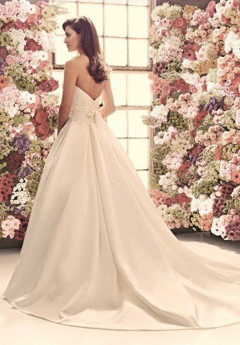 Style 1916 Mikaella Size 14 Wedding Satin White Ball Gown on Queenly