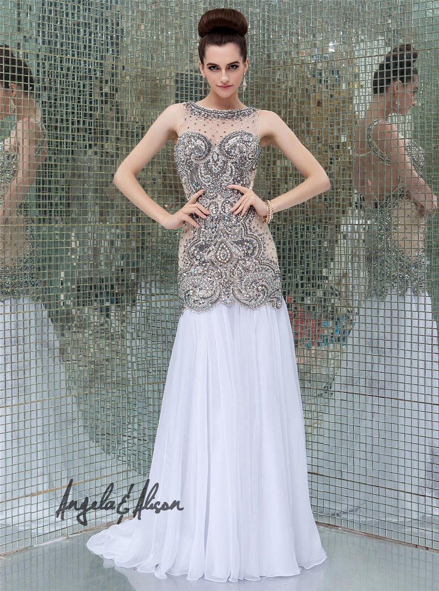 Style 41092 Angela and Alison Size 6 Prom White Mermaid Dress on Queenly