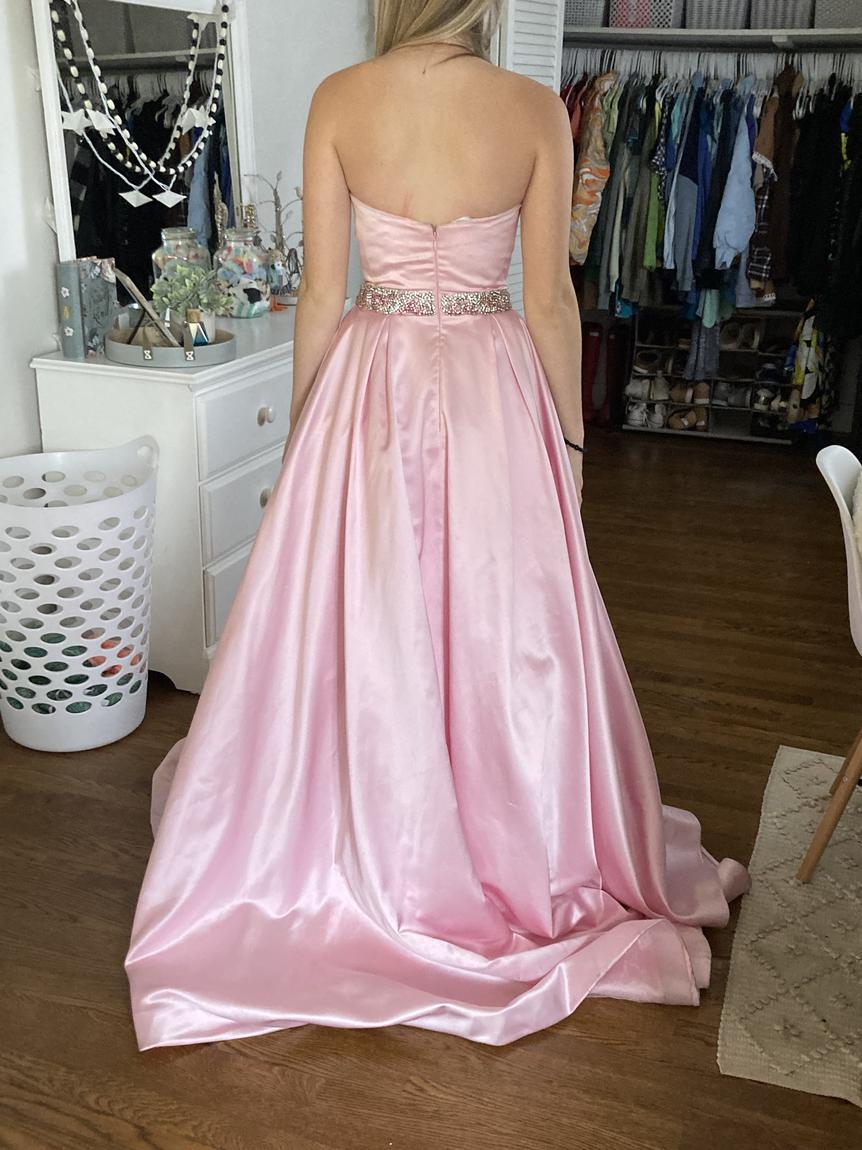 Sherri Hill Size 4 Prom Sequined Light Pink Ball Gown on Queenly