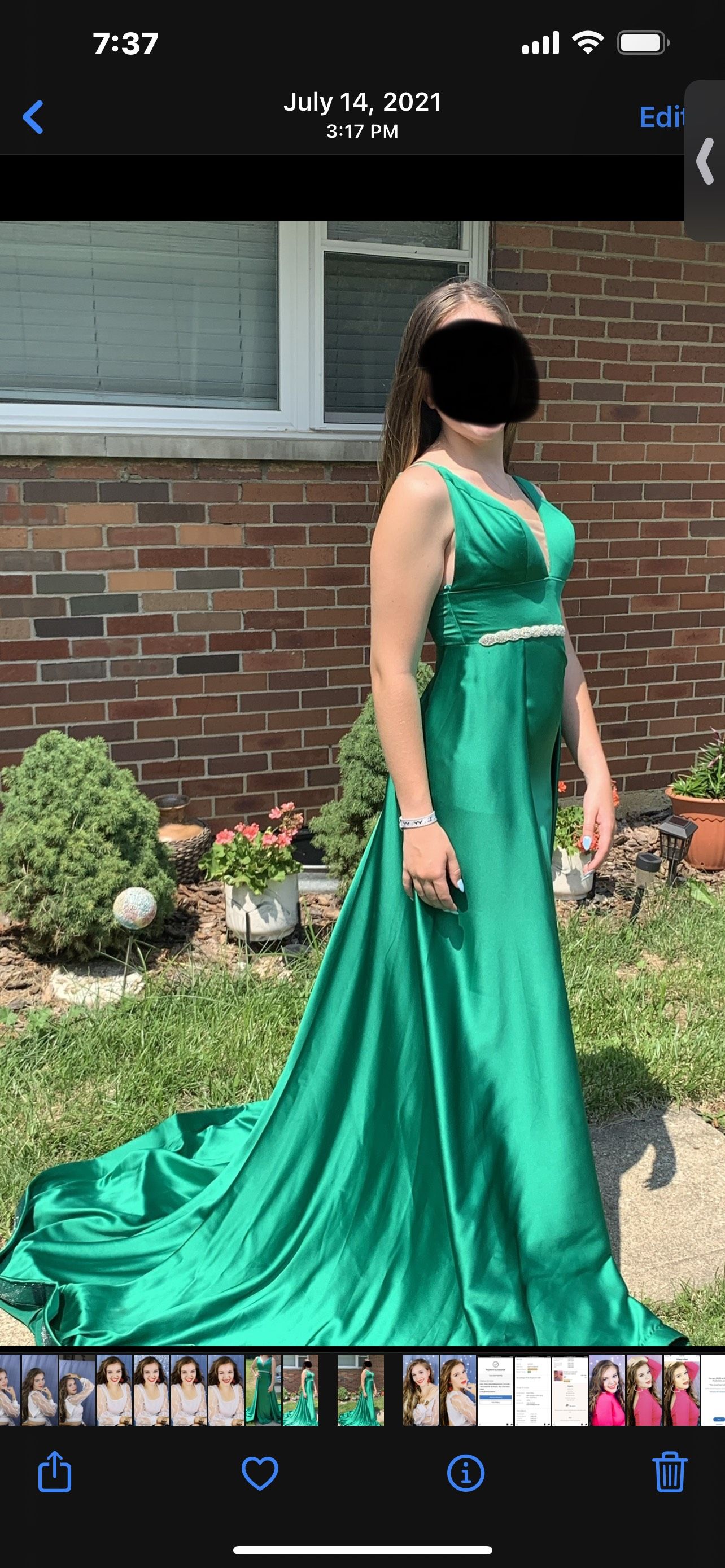 Clarisse Size 0 Prom Sequined Emerald Green A-line Dress on Queenly