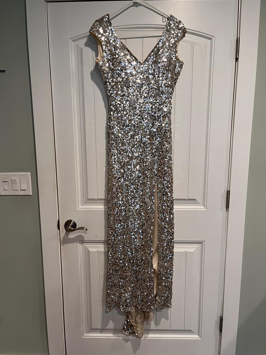 Size 12 Cap Sleeve Silver Side Slit Dress on Queenly