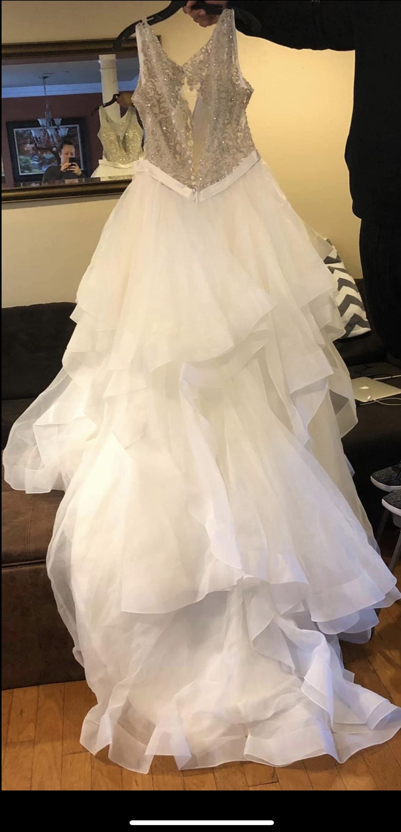 Allure couture bridal Plus Size 22 White Ball Gown on Queenly